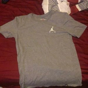 Air jordan tee gray